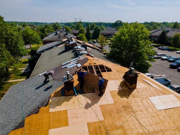 24/7 Emergency Storm Damage Roof Repair experts in Pompano Beach, FL